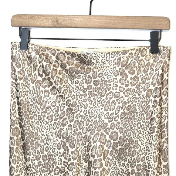 Rails Leopard Print Midi Skirt in Cream and Tan - Picture 4 of 15